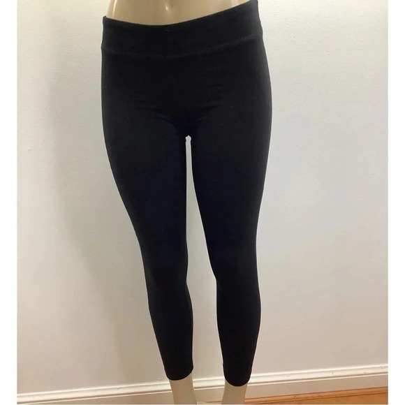 Stars Wars Size Medium Sunfrog buy Xlusion Black Crop Leggings. (Preowned) - Picture 2 of 4